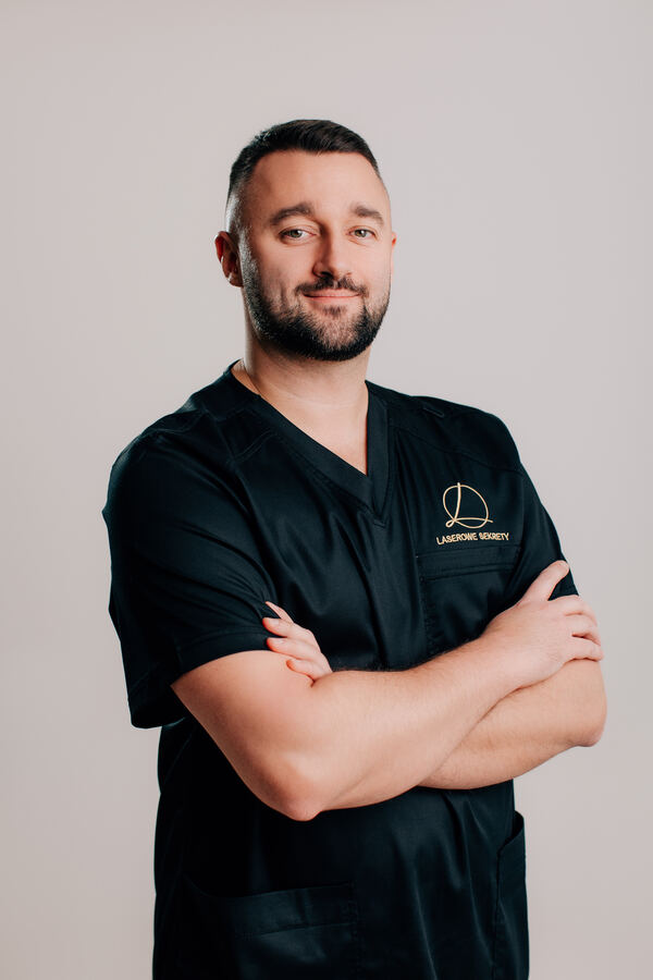 Tomasz Górski — lekarz medycyny estetycznej, Laserowe Sekrety Krosno